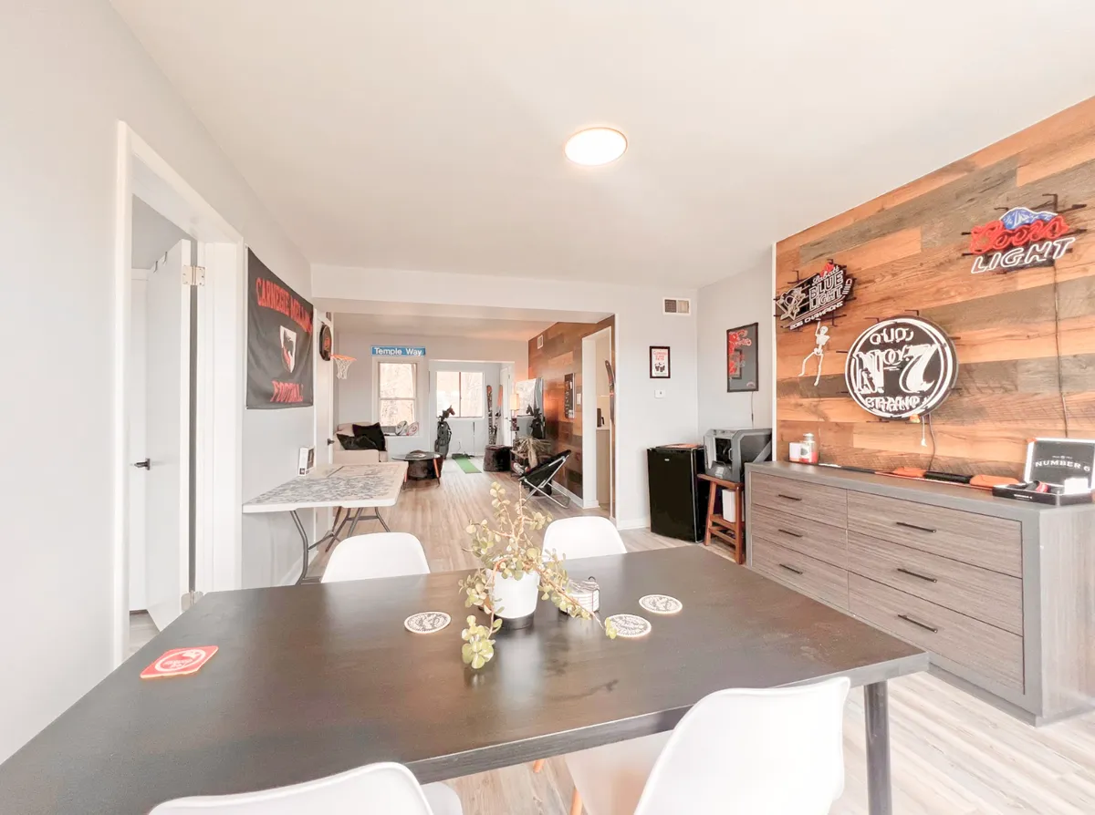  Apt 5  -  5735 - 5737 Hobart St, Pittsburgh, PA 15217  - Gallery -  13