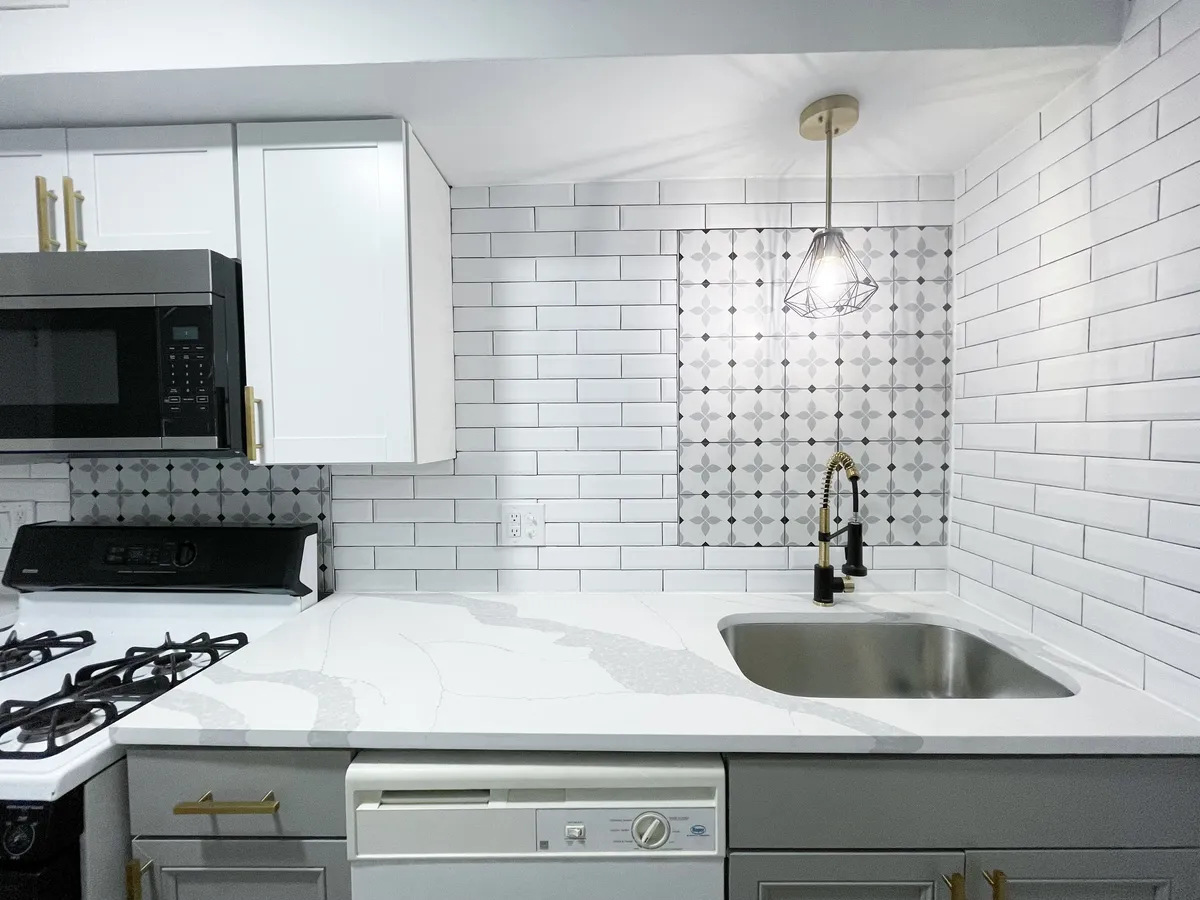  Apt 3  -  5735 - 5737 Hobart St, Pittsburgh, PA 15217  - Gallery -  3
