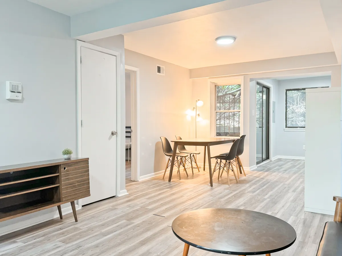  Apt 1  -  5735 - 5737 Hobart St, Pittsburgh, PA 15217  - Gallery -  2