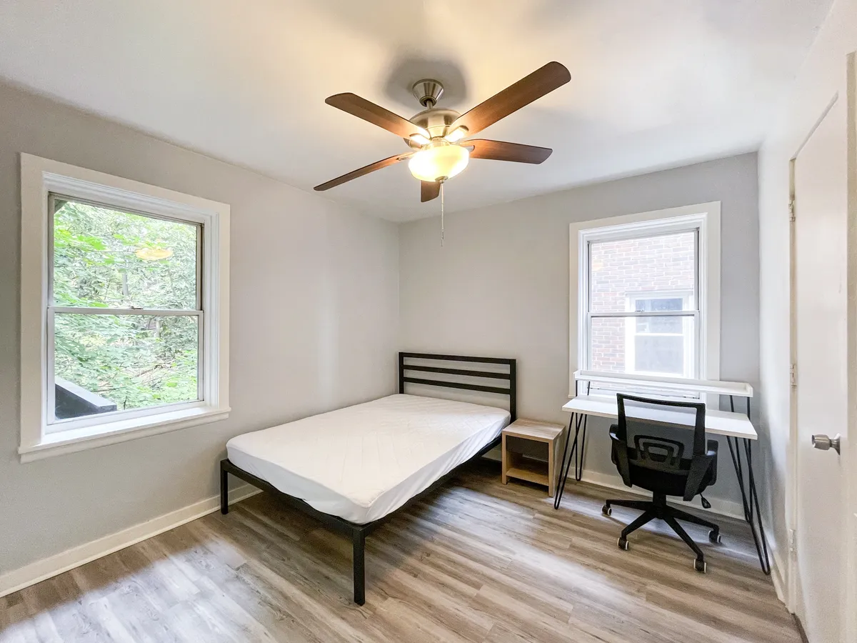  Apt 4  -  5735 - 5737 Hobart St, Pittsburgh, PA 15217  - Gallery -  3