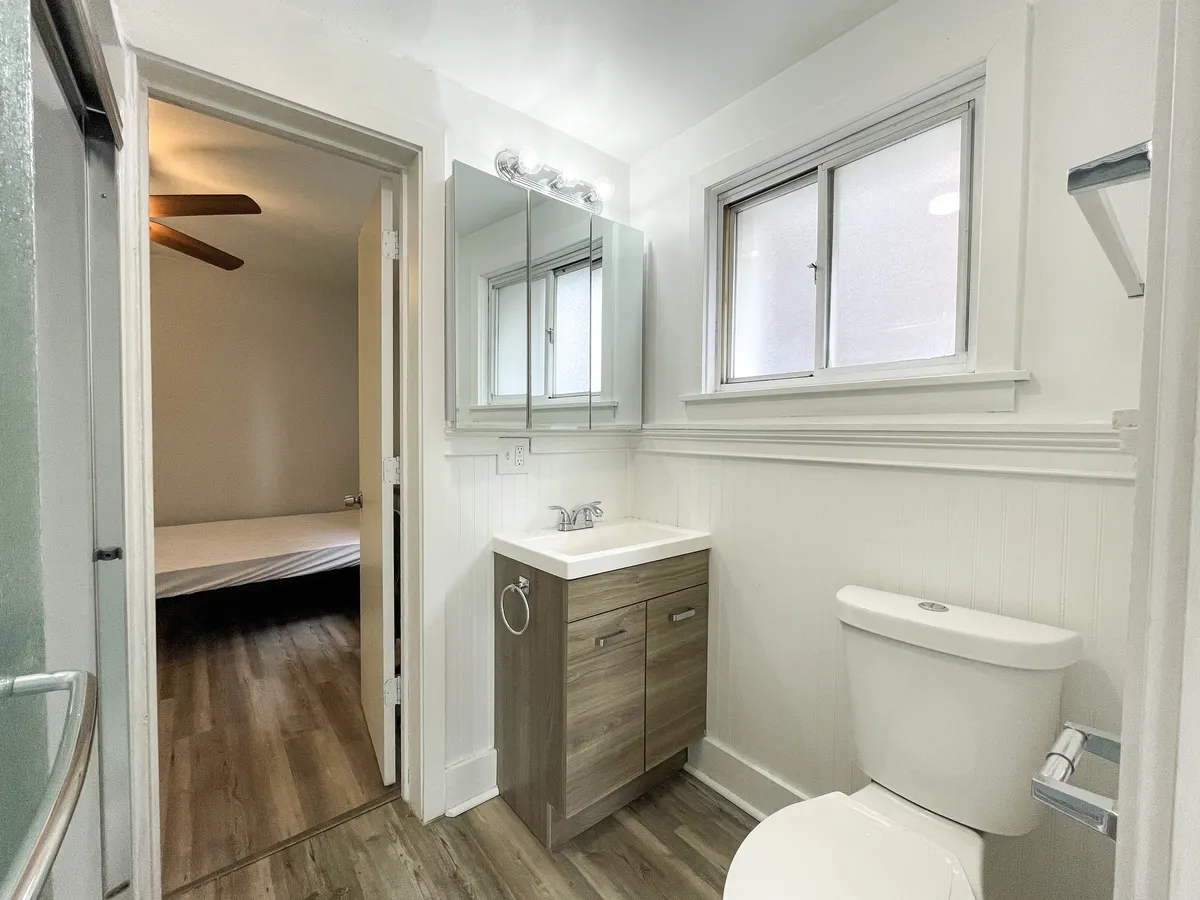  Apt 4  -  5735 - 5737 Hobart St, Pittsburgh, PA 15217  - Gallery -  6