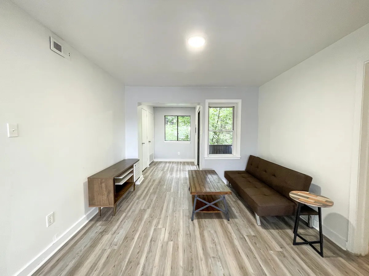  Apt 4  -  5735 - 5737 Hobart St, Pittsburgh, PA 15217  - Gallery -  20