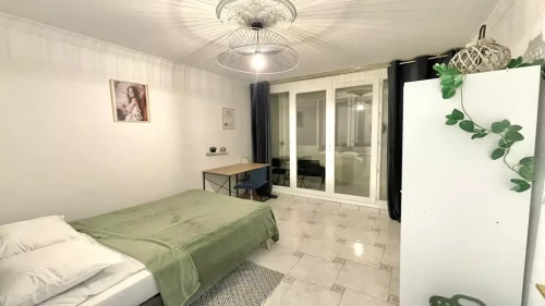 Room in a shared 5-bedroom flat for rent in Compiègne