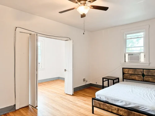 5725-5727 Phillips Ave - Gallery - 21