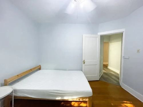 5725-5727 Phillips Ave - Gallery - 22