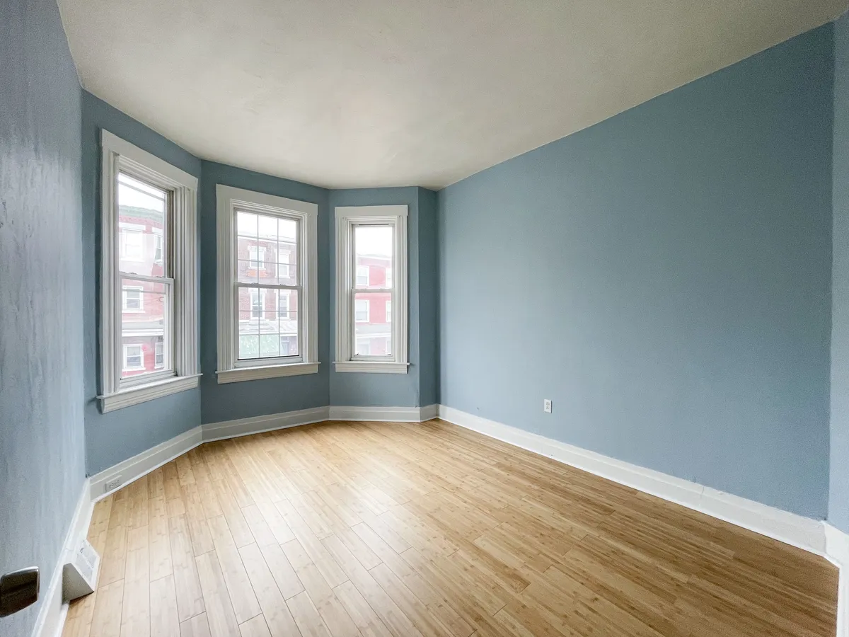  1 Bed 1 Bath  -  15 Welsford St  - Gallery -  3