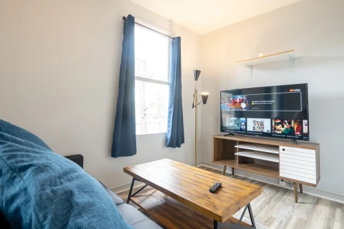 5807 - 5809 Hobart St - Gallery - 15