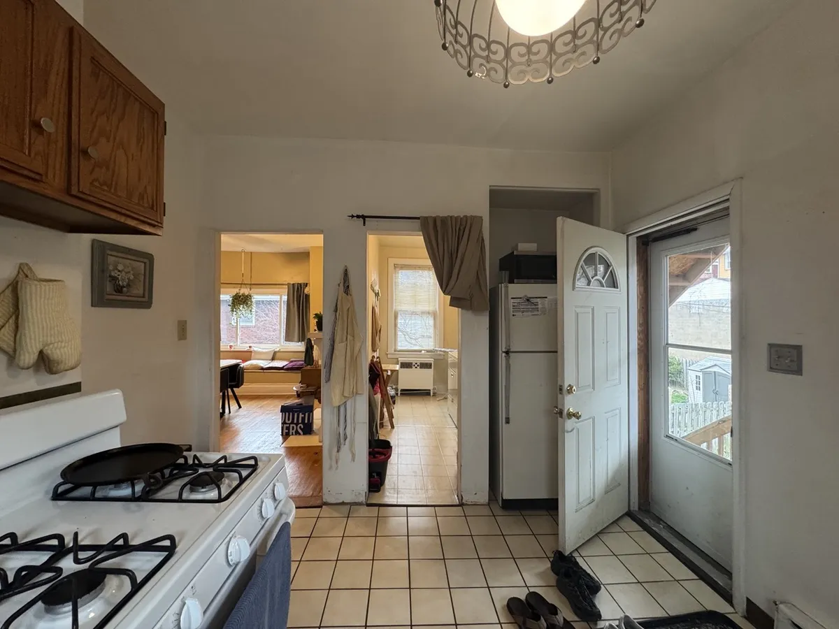 3555 Beechwood Blvd