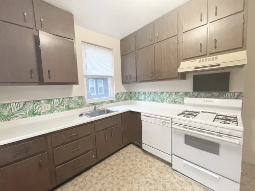 3555 Beechwood Blvd - Gallery - 7