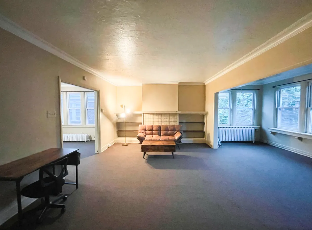 3563-3565 Beechwood Blvd
