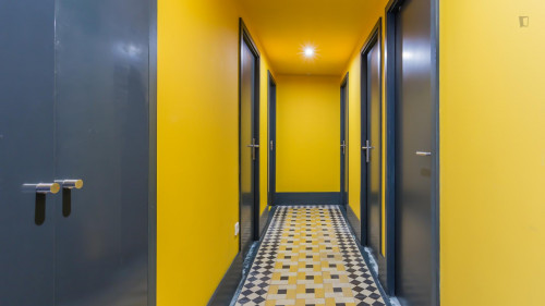 Comfy single bedroom in a 9-bedroom apartment near Universidade Fernando Pessoa - Gallery - 11