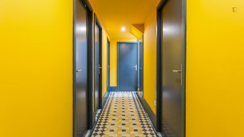 Comfy single bedroom in a 9-bedroom apartment near Universidade Fernando Pessoa - Gallery - 9