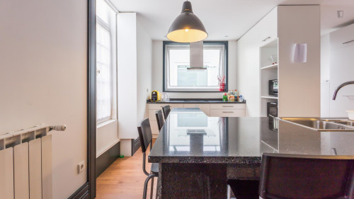 Comfy single bedroom in a 9-bedroom apartment near Universidade Fernando Pessoa - Gallery - 26
