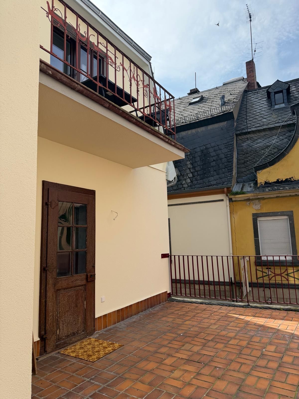  2-Room Apartment In A Listed Historic Building In Andernach  -  2-room apartment in a listed historic building in Andernach  - Gallery -  2