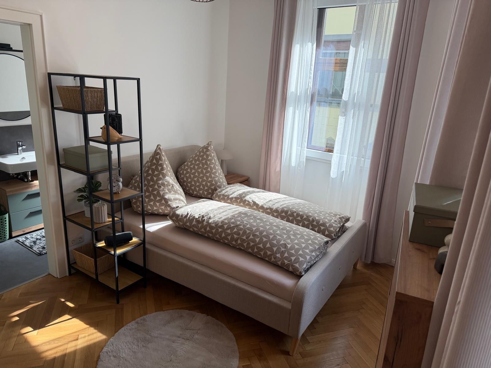  2-Room Apartment In A Listed Historic Building In Andernach  -  2-room apartment in a listed historic building in Andernach  - Gallery -  1