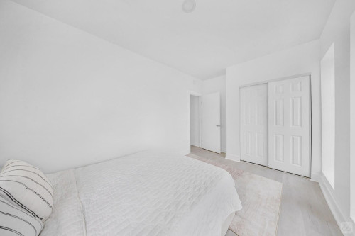 SouthWest 6th Home - Gallery - 2
