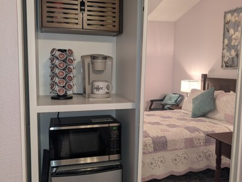 Beautiful Master Bedroom Suite  - Gallery -  5