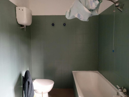Spacious double bedroom with balcony very close to the Università di Perugia - Gallery - 11