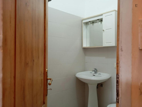 Spacious double bedroom with balcony very close to the Università di Perugia - Gallery - 13