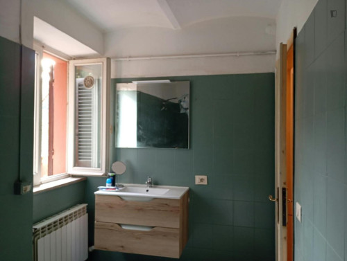 Spacious double bedroom with balcony very close to the Università di Perugia - Gallery - 10