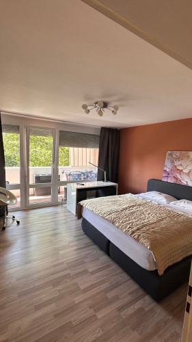 Centrally located flat near the S-Bahn - Gallery - 19