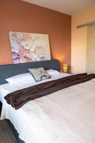 Centrally located flat near the S-Bahn - Gallery - 11