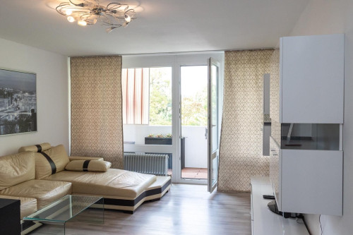 Centrally located flat near the S-Bahn - Gallery - 20