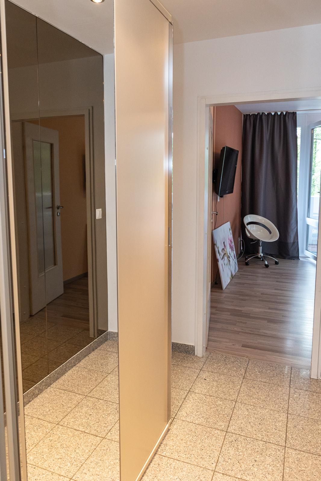 Centrally Located Flat Near The S-Bahn - 4