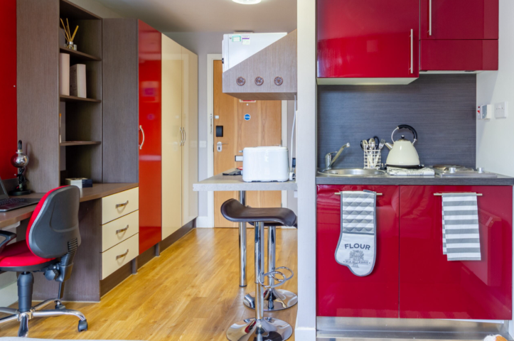 Silver Studio - Hawley Crescent - Gallery - 3