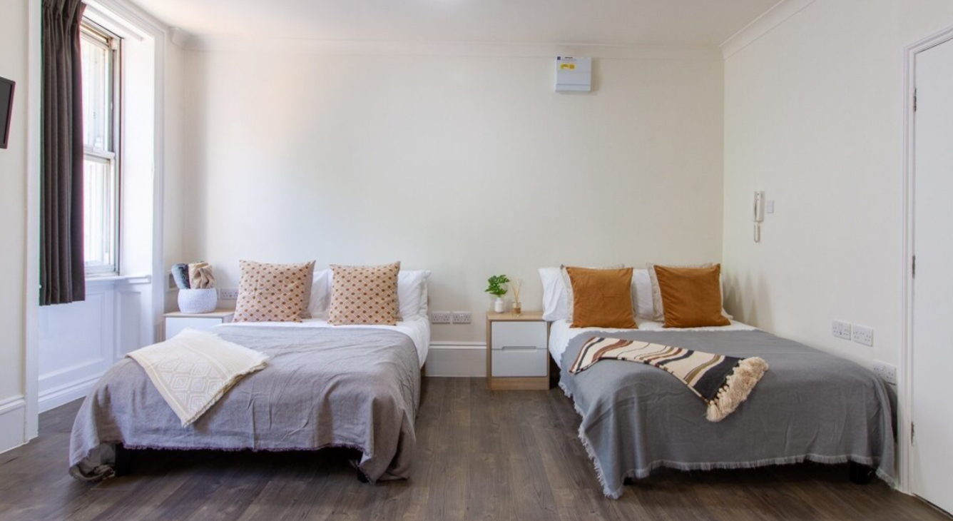 Platinum Twin Studio - Janet Poole House - Gallery - 1