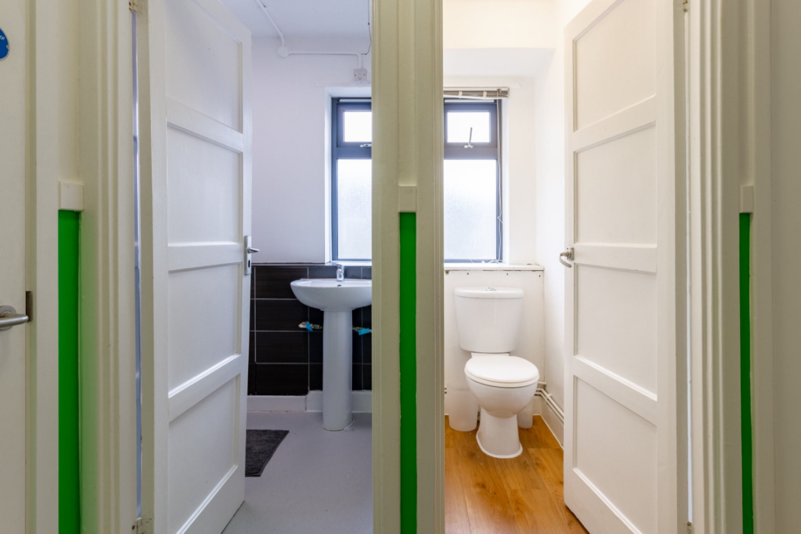  Gold Non-Ensuite Room  -  Landale House  - Gallery -  2