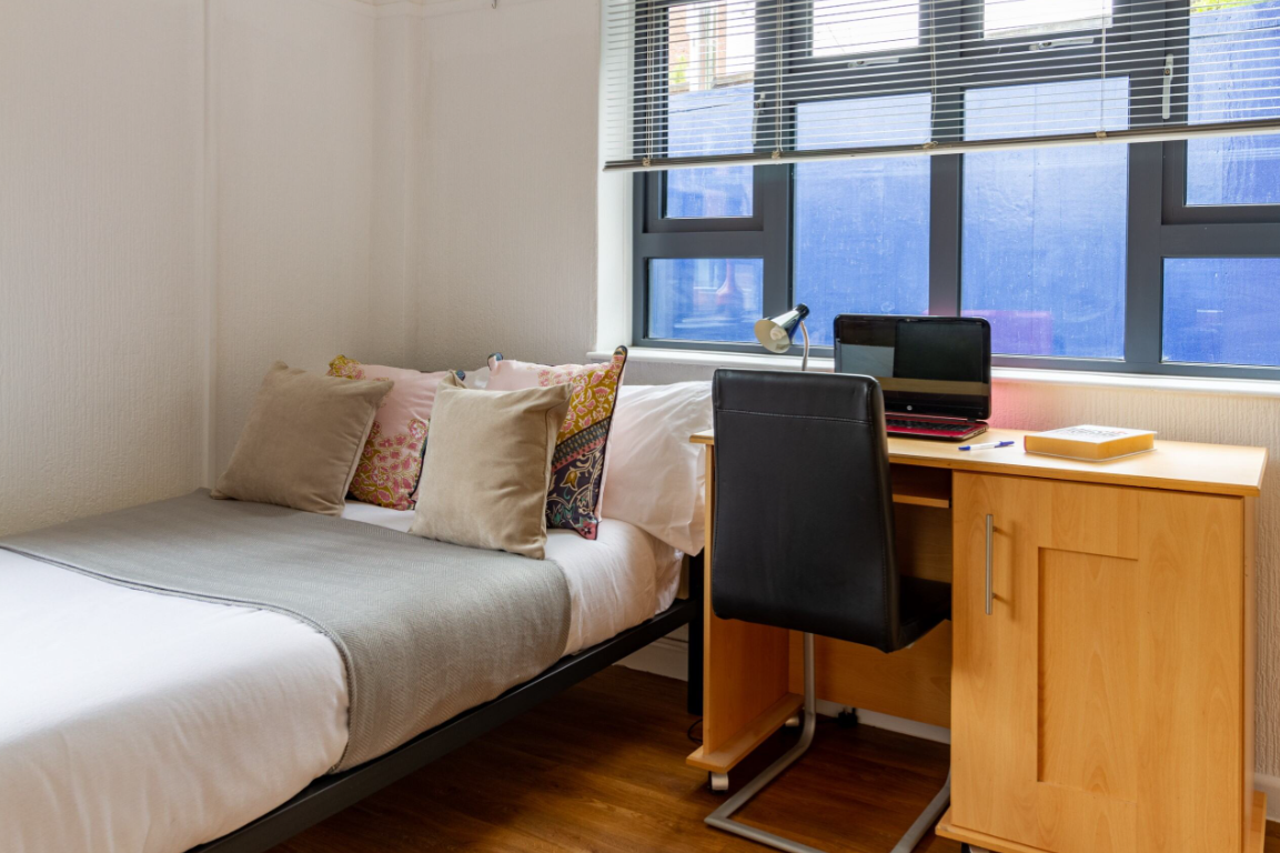  Platinum Ensuite  -  Landale House  - Gallery -  1