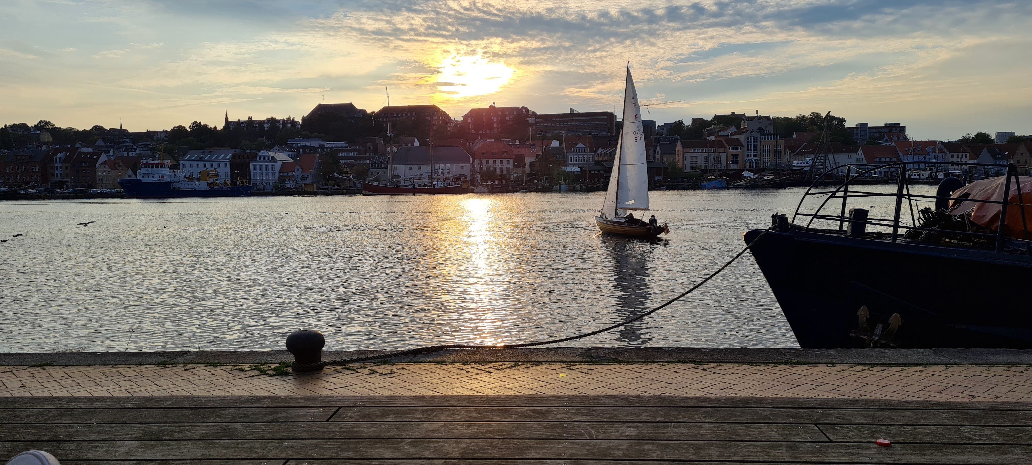  Comfortable, Bright, Cozy Temporary Home In Flensburg  -  Comfortable, bright, cozy temporary home in Flensburg  - Gallery -  8