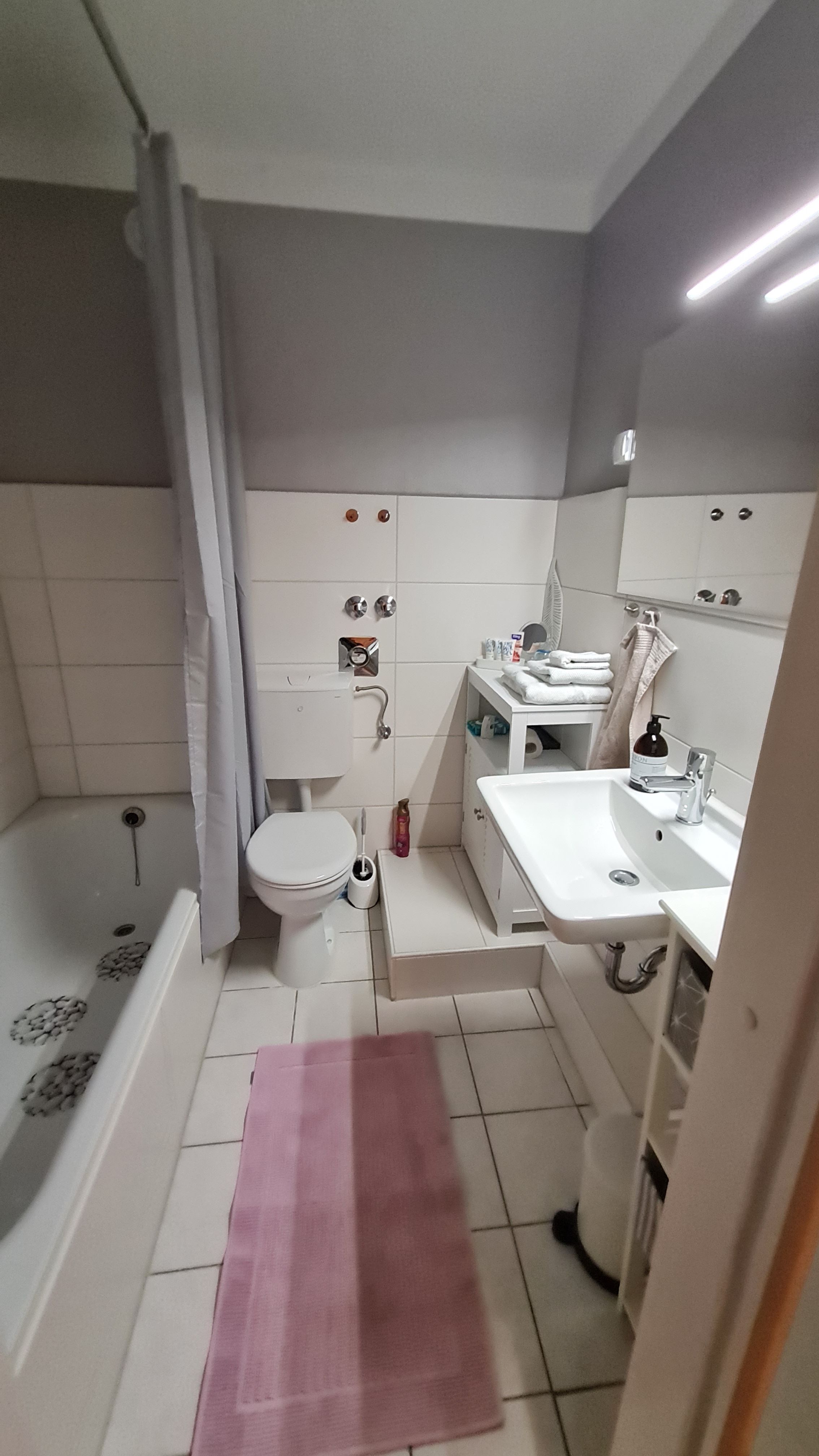  Comfortable, Bright, Cozy Temporary Home In Flensburg  -  Comfortable, bright, cozy temporary home in Flensburg  - Gallery -  19