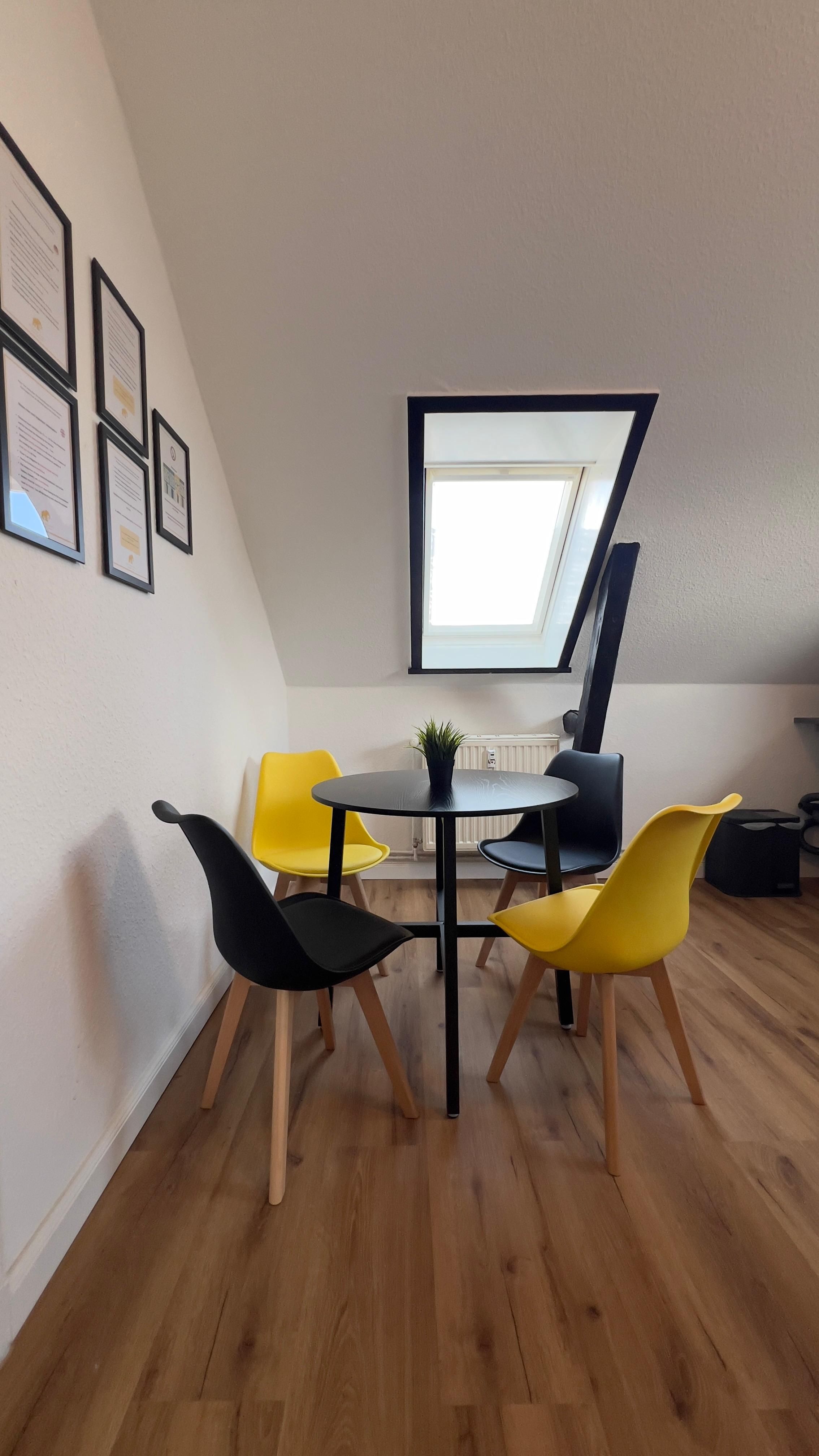 Awesome & Nice Suite (Neumünster) - 11