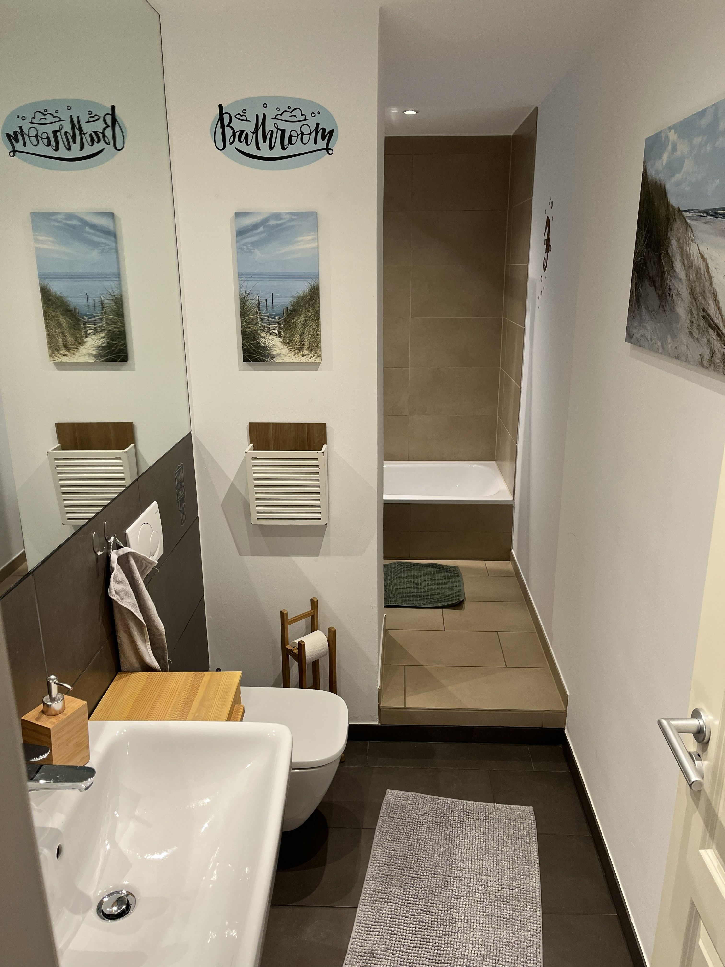 A 75-Square-Meter, Fully Equipped Apartment With Charm In A Historic Building From The Wilhelminian - A 75-square-meter, fully equipped apartment with charm in a historic building from the Wilhelminian era - Gallery - 8