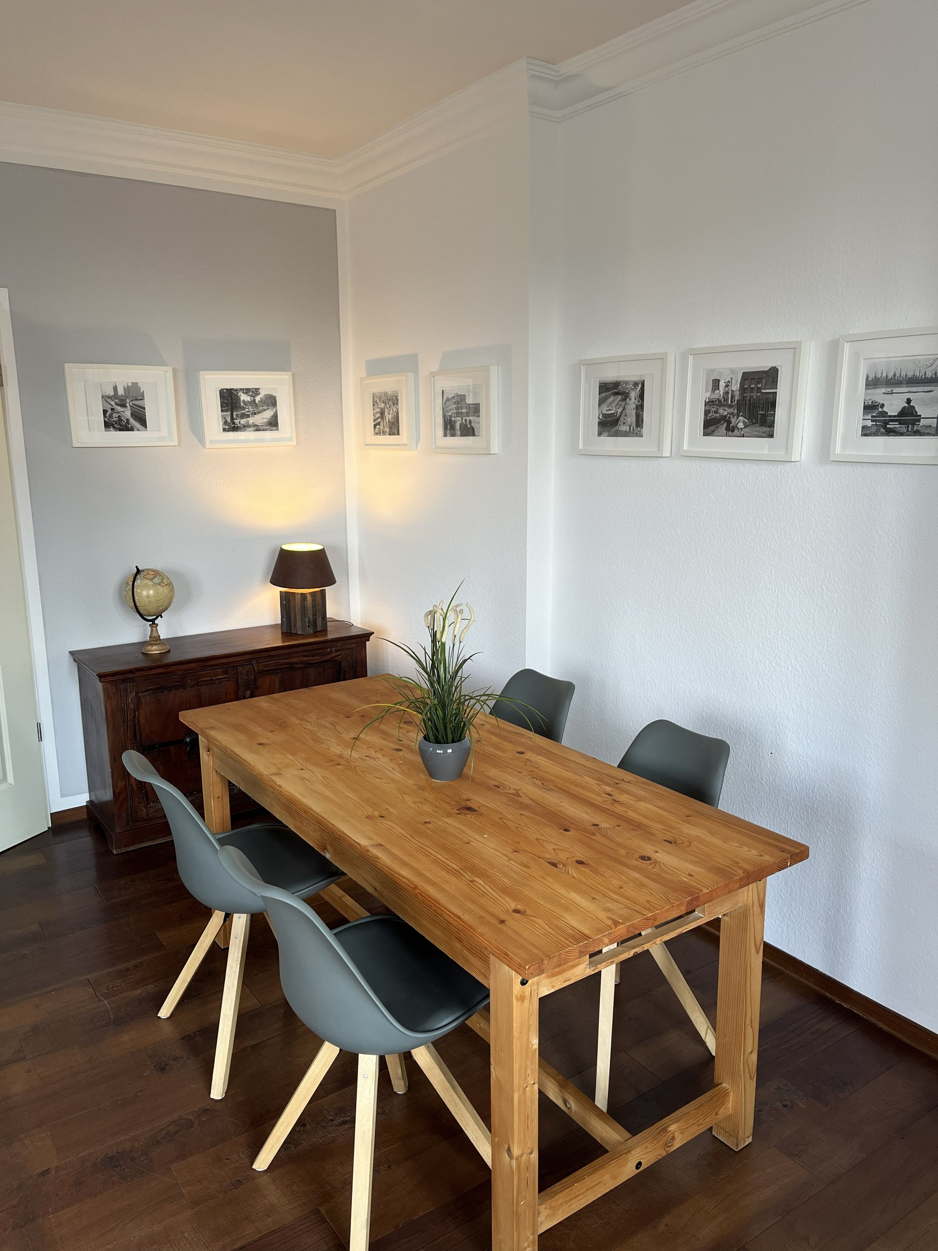  A 75-Square-Meter, Fully Equipped Apartment With Charm In A Historic Building From The Wilhelminian   -  A 75-square-meter, fully equipped apartment with charm in a historic building from the Wilhelminian era  - Gallery -  18