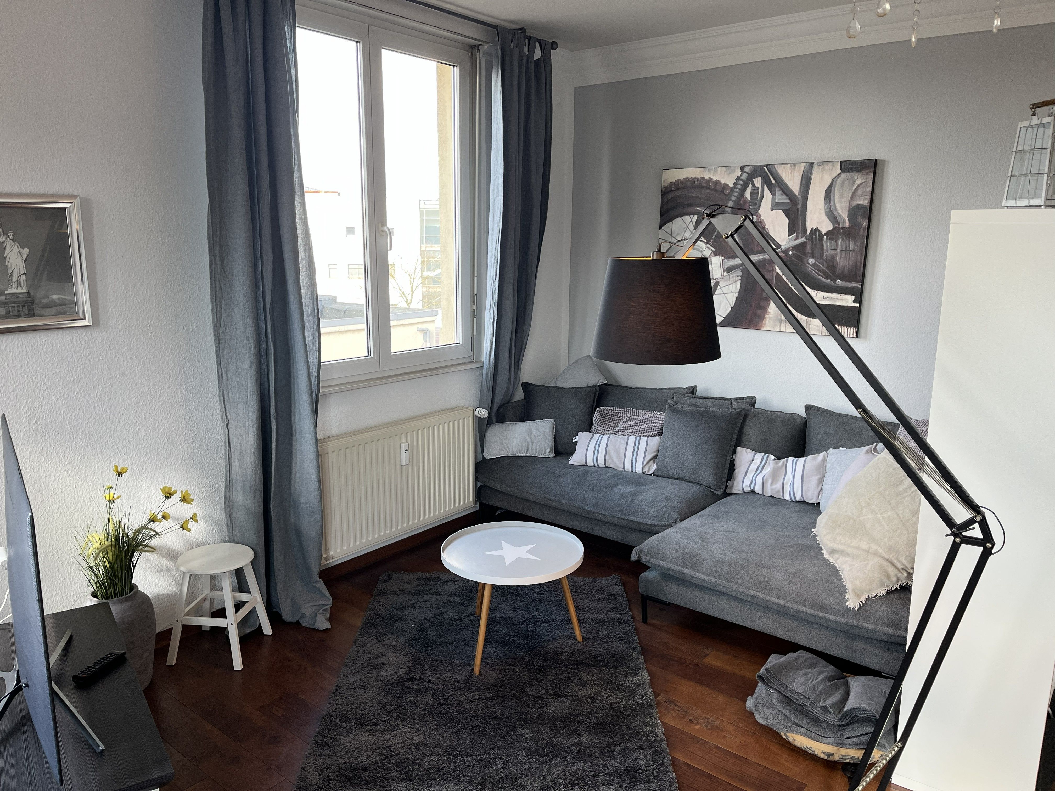 A 75-Square-Meter, Fully Equipped Apartment With Charm In A Historic Building From The Wilhelminian - A 75-square-meter, fully equipped apartment with charm in a historic building from the Wilhelminian era - Gallery - 15