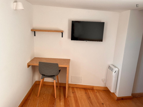 Cozy Studio close to University - Gallery - 28