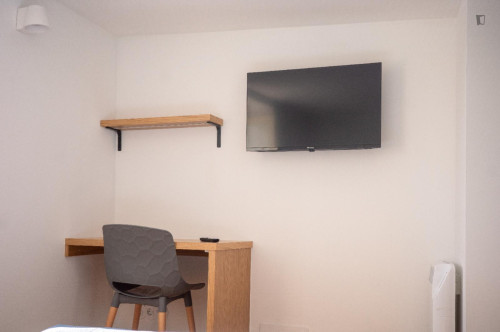 Cozy Studio close to University - Gallery - 19