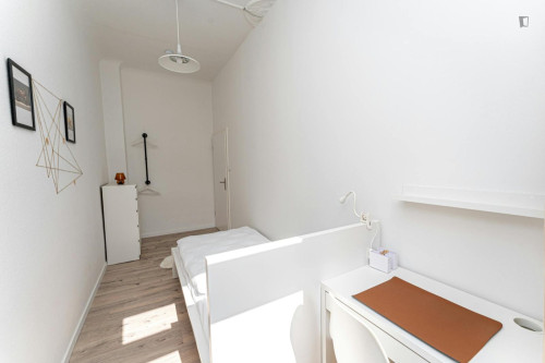 Bright single bedroom near the Jungfernheide Public Park