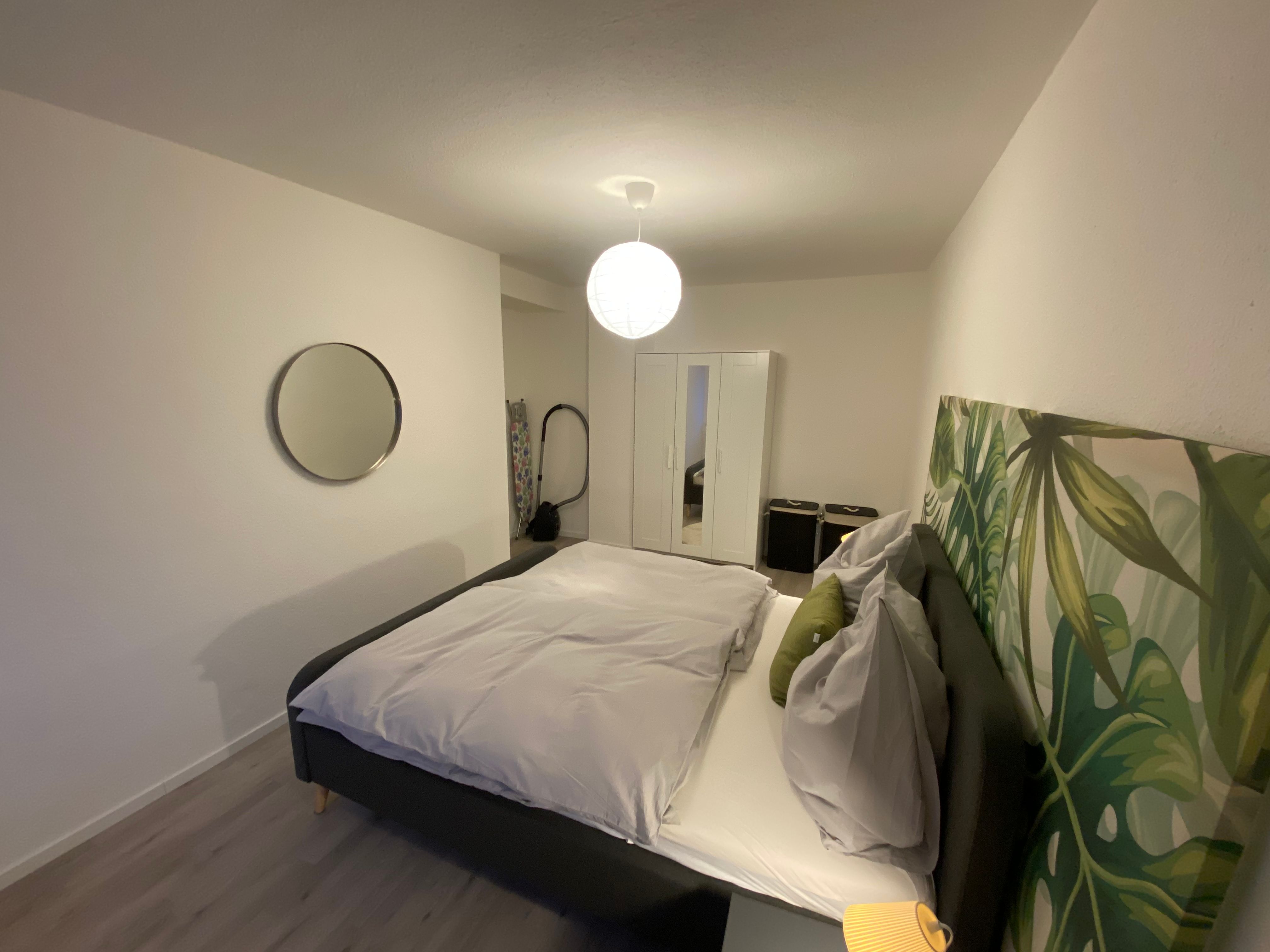 Newly Renovated And Modern Furnished Two Bedroom Apartment In Central Location - 8