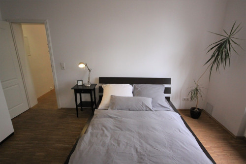 central apartment in the media harbour, top location!!