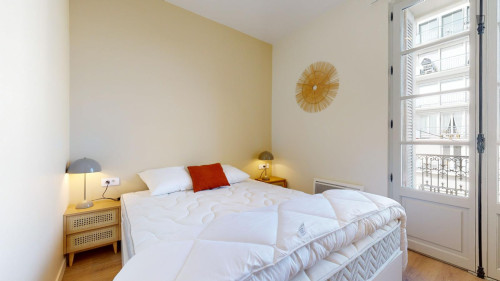 Comfy double ensuite bedroom in Gambetta