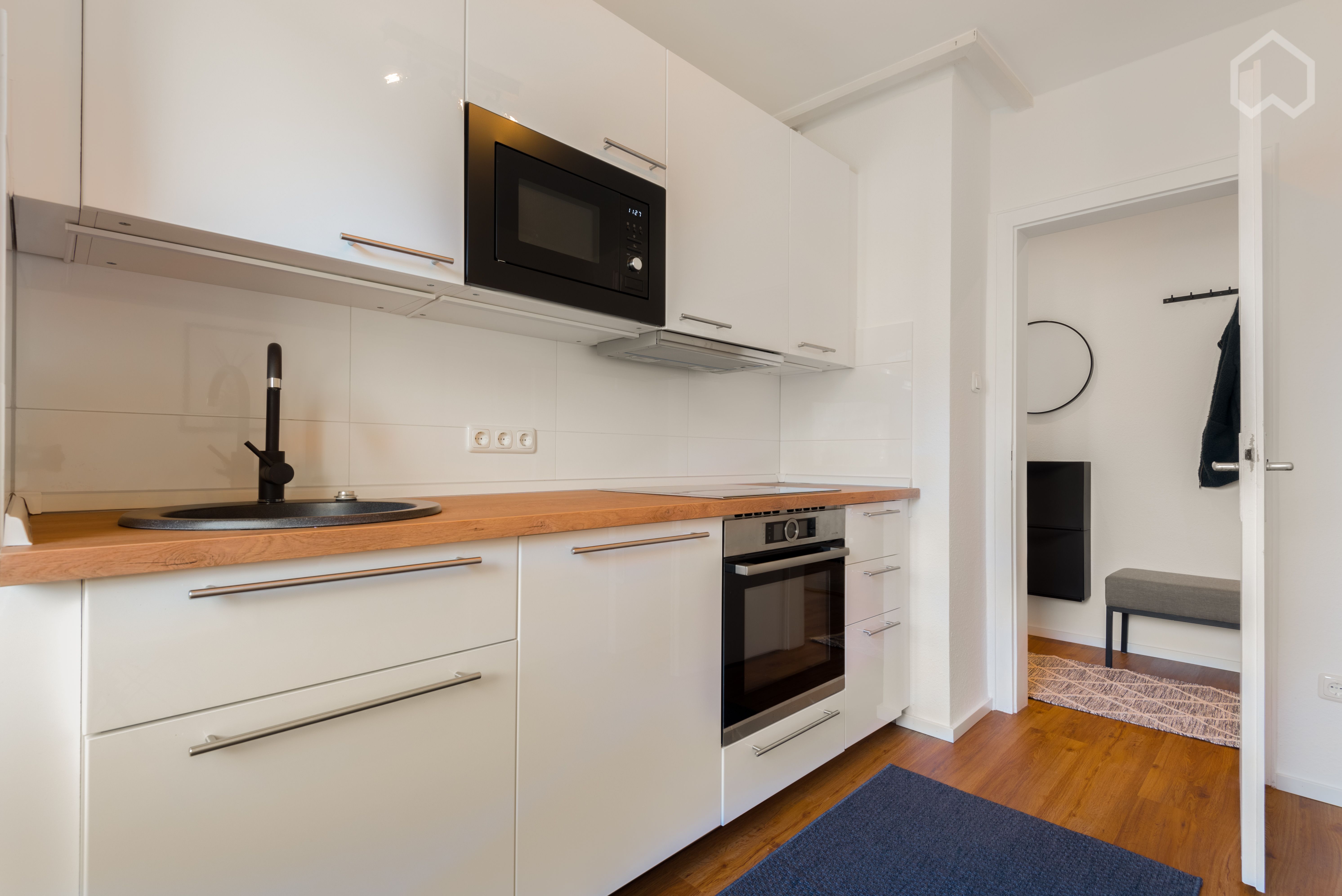 Great Fashionable Apartment Close To ECB And Riverside - 7