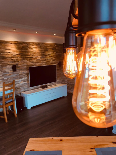 Fashionable, cute home in the heart of town