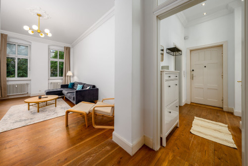 Exclusive, sunlit period apartment in prestigious Wilmersdorf