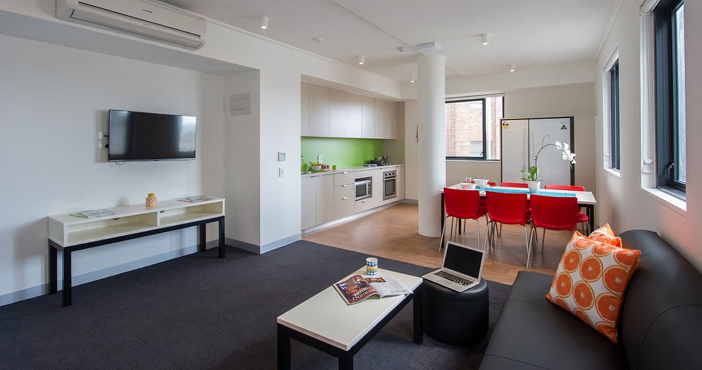  Single Bedroom – 6 Share Apt  -  Iglu Broadway  - Gallery -  2