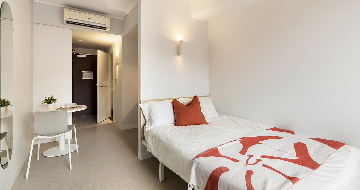  Standard Studio Apartment  -  Iglu Broadway  - Gallery -  1