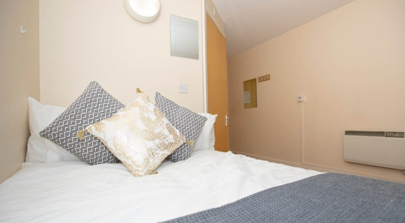 Platinum Ensuite - Park View - Gallery - 1